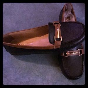 Aerosoles memory foam loafers